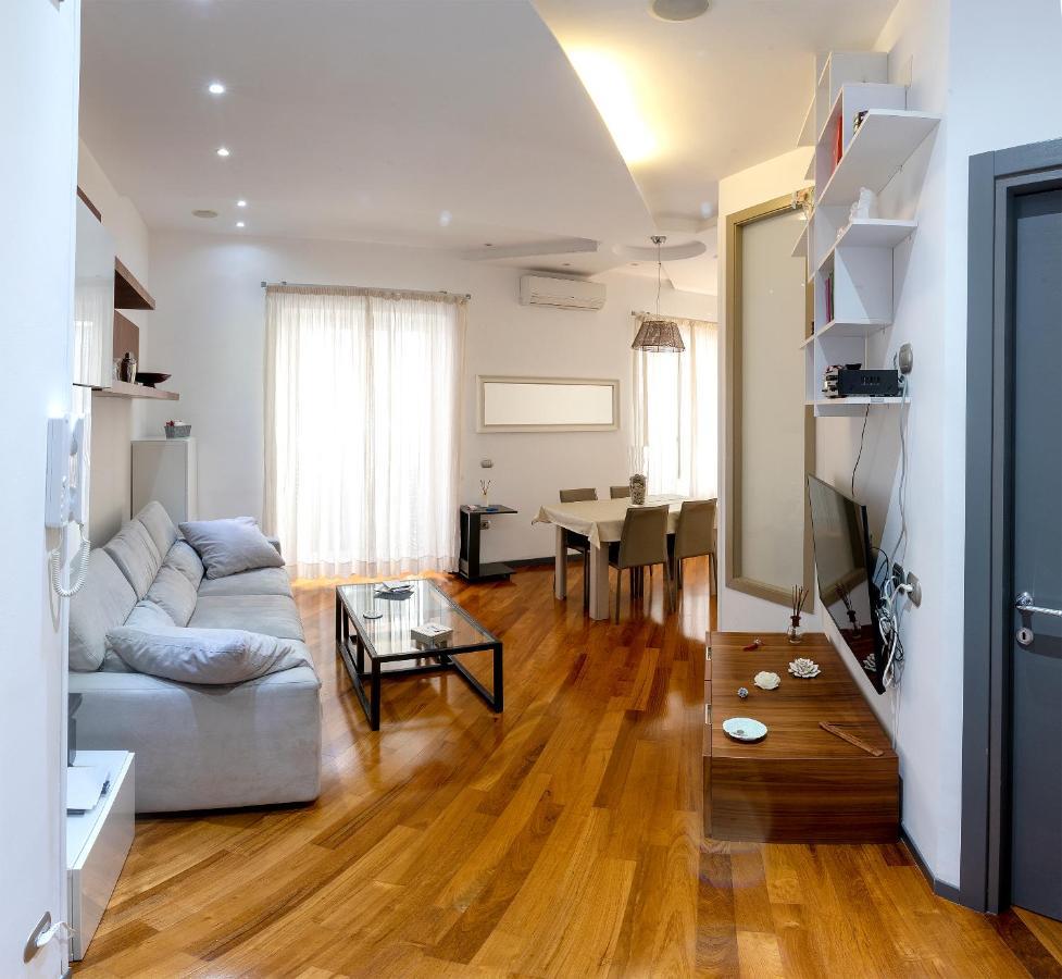 Carelli House La Nespola Appartement Napels Buitenkant foto